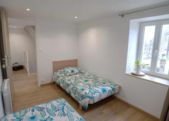 La Nuit Des Heros Дом отдыха Сент-Мер-Эглиз